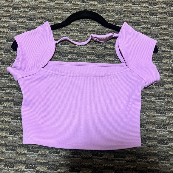 Purple open back top size small - Picture 2 of 3